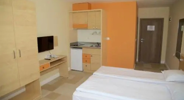 Sunny Residence complex, Забронировать Апарт-отель Апарт-отели Солнечного берега, рядом с Пляжный клуб Bedroom, Апарт-отель