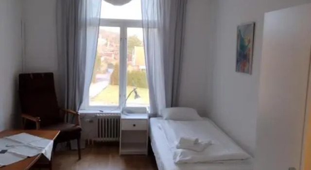 Одноместный номер Economy Hunnebergs Gård Hostel & Camping