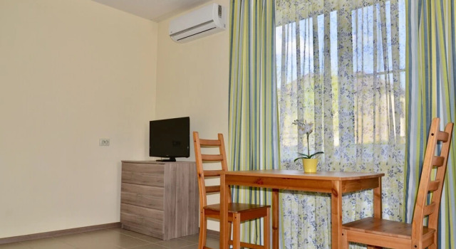 Verhnelebyazhie Fish Resort, Prenota Resort Vernelebyazh'e Narimanovsky District