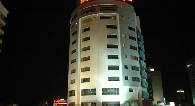 Ramee California Hotel, Buchen Sie Hotel SPA-Hotels in Southern Governorate, SPA