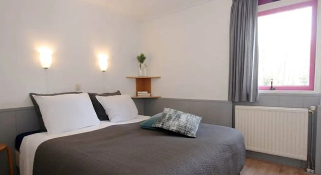 Bungalow With a Tree House box bed on Veluwe, Reserva ahora Hotel Epe Veluwe