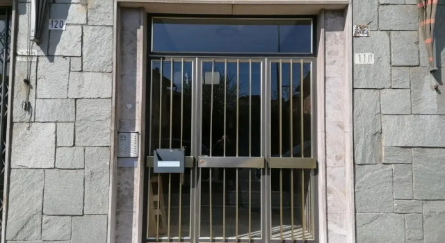 Viale Barozzi 118, Забронировать Отель Отели Модены с парковкой, рядом с Большая площадь, Парковка