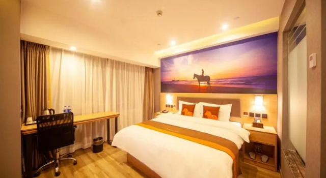 JUN Hotels Tianjin Railway Station Jinwan Square