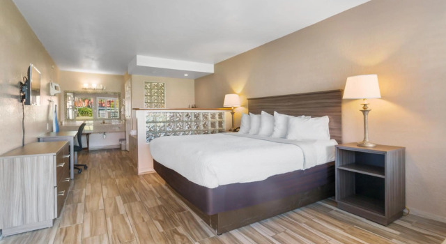 Vero Beach Inn & Suites Vero Beach I-95, Prenota Hotel Vero Beach South Florida