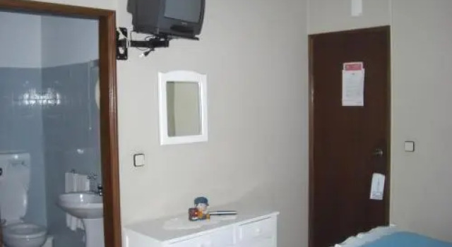 Hospedaria D´Ines De Castro, Rezervovat Hotel Hotely v Oeste s parkováním, Parkování
