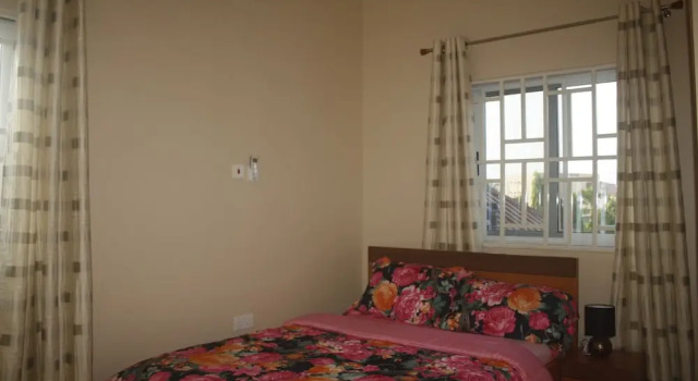Westhood Homes, Book Lejlighed Hoteller i Greater Accra med parkering, Parkering