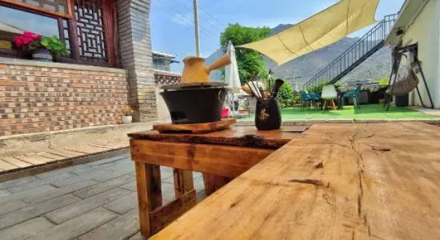 Hutian Residence, Beijing, Book Hotel Hoteller i Beijing Province med parkering, Parkering
