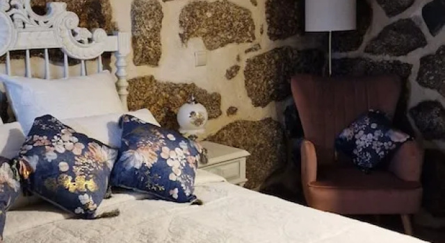 Rustic Retreat-Country House, Забронировать Отель «постель и завтрак» Тондела Бейра-Алта