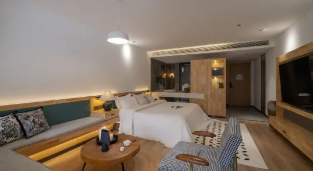 Люкс с красивым видом из окна Hailuogou Luanxi Hidden Mountain Snow Mountain Scenic Hot Spring Resort Hote