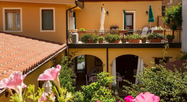 B&B Casa di Nonna Peppina, Забронировать Отель «постель и завтрак» Сан-Вито Коста-Рей