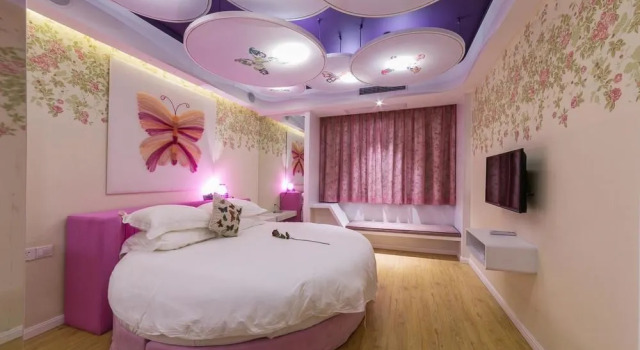 Hangzhou Days Hou Theme Hotel, Забронировать Отель Отели Цзянган с парковкой, Парковка