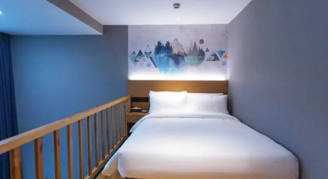 Люкс Tuke China HOTEL (Meikailong International Commercial Center Branch)