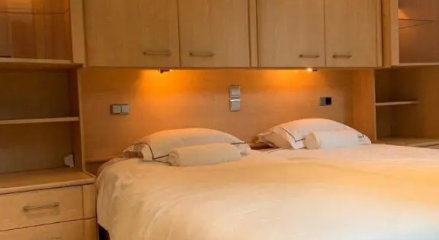 lovely two bedroom apartment with free parking, Забронировать Апартаменты/квартира Антверпен провинция Антверпен, рядом с Royal Palace Antwerp