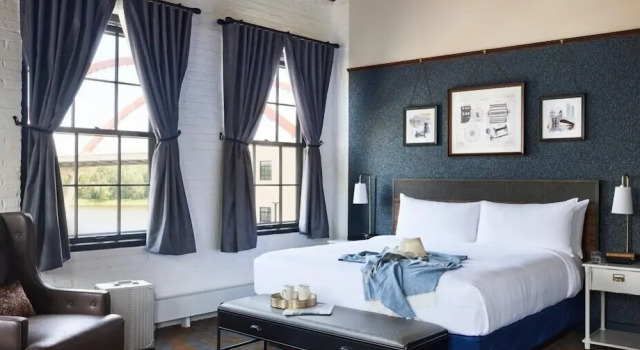 Студия Grand The Confluence Hotel