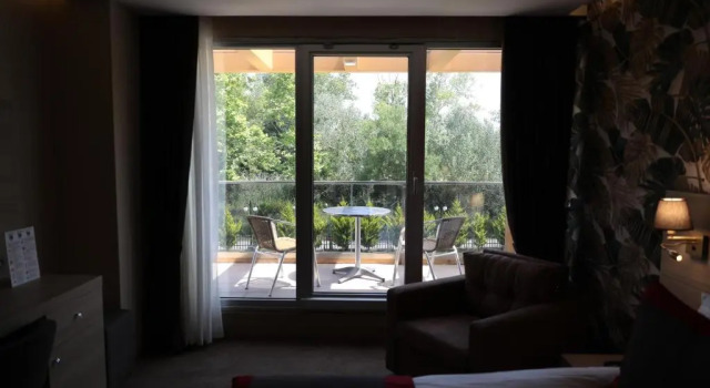 Двухместный номер Standard с балконом и с видом на сад Ramada by Wyndham Istanbul Sile