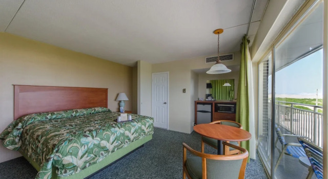 Двухместный номер Standard с красивым видом из окна Attache Motel