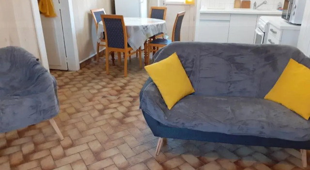 Gite Craon, 3 pièces, 3 personnes - FR-1-600-187, Réserver Hôtel Craon 
