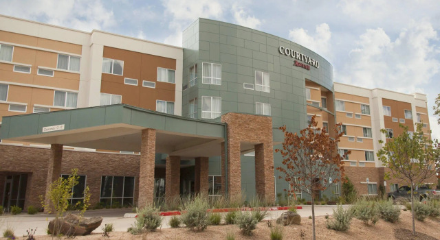 Courtyard by Marriott Houston City Place