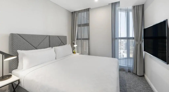 Полулюкс Meriton Suites Canberra