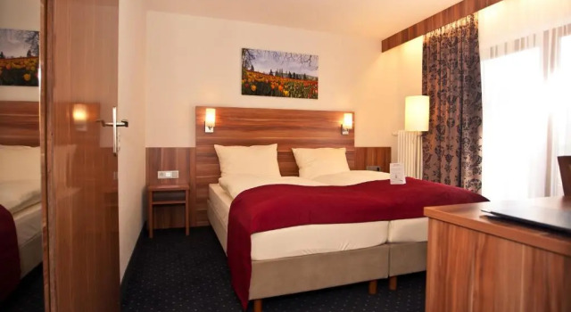 Двухместный номер Standard Hotel Knaus am Hafen
