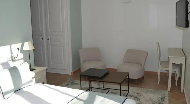 Hôtel Domaine de Bournereau, Rezerwuj Hotel Monteux Vaucluse