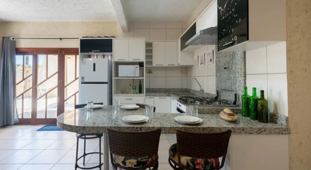 Апартаменты Fully Equipped Houses in a Condominium With a Pool, 110m From the Beach - Onis