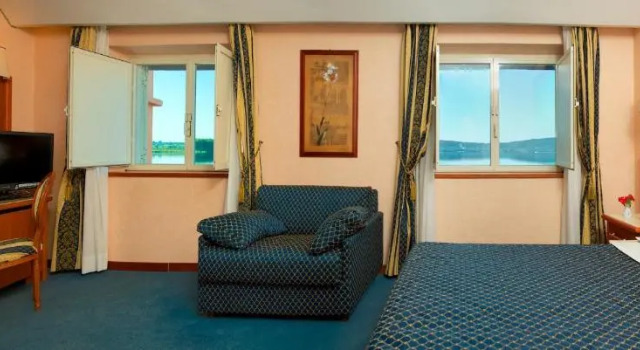 Четырёхместный номер Standard Hotel La Bella Venere