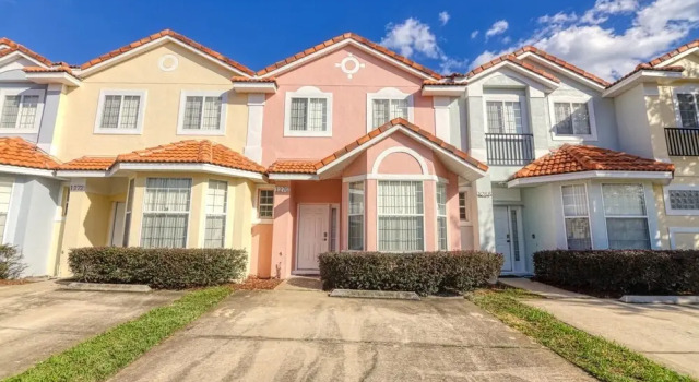 3-Bedroom Fiesta Key Townhome, Varaa Lomakoti Kissimmee Kissimmee