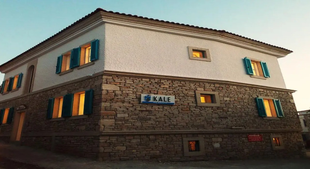 Cesme Kale Tas Apart