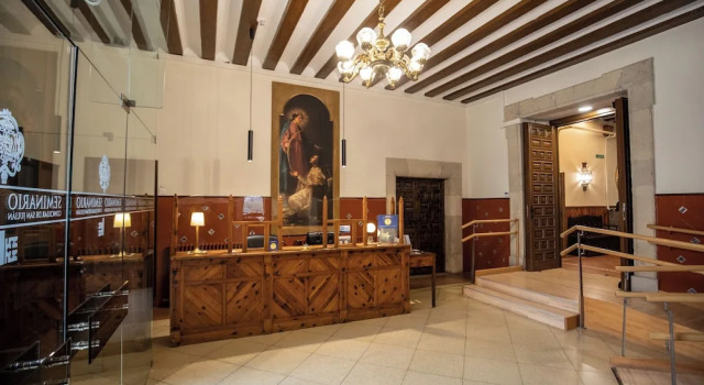 Hospederia Seminario Conciliar de San Julián, Забронировать Отель Куэнка 