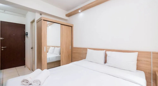 New And Modern Studio Room Apartment At Riverview Residence