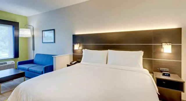 Двухместный номер Standard Holiday Inn Express & Suites Winston Salem Sw Clemmons by IHG