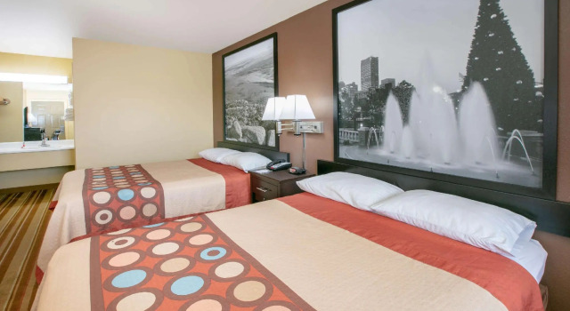 Четырёхместный номер Standard Super 8 by Wyndham Big Cabin/Vinita Area
