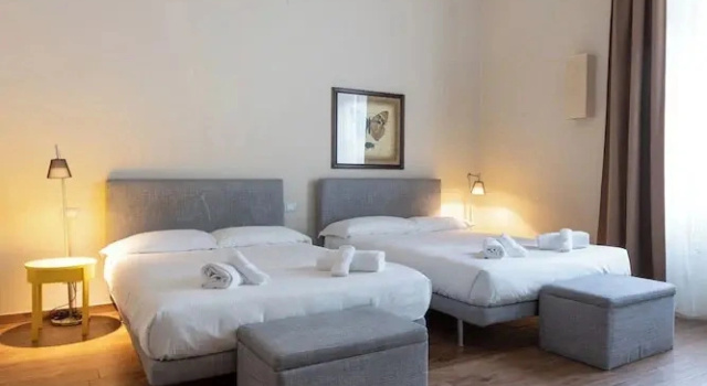 Апартаменты Porta Romana Apartments