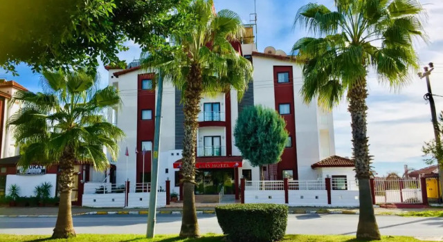 Side Elis Hotel, Rezerwuj Hotel Hotele w Side Coast z basenem, Basen
