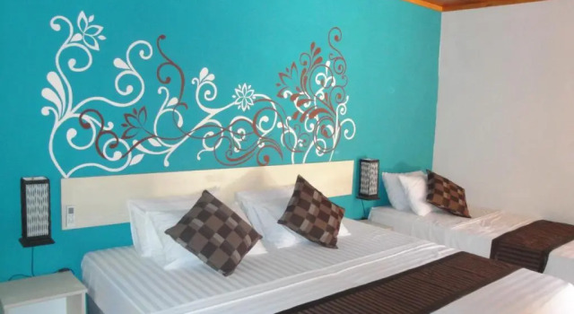 Трёхместный номер Deluxe с видом на сад Stingray Beach Inn