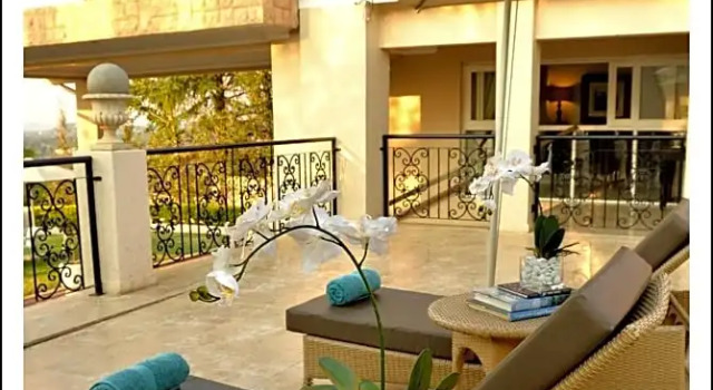 Люкс 131 on Herbert Baker Boutique Hotel