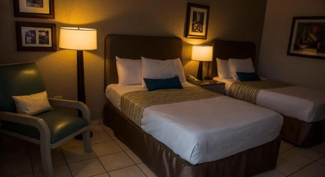 Четырёхместный номер Standard Rincon of the Seas Grand Caribbean Hotel