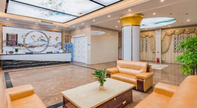 Zhuxin Business Hotel, Boek Hotel Hotels in Guangdong met parkeren, Parkeren