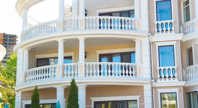 Villa Neapol, Buchen Sie Villa Primorsky 