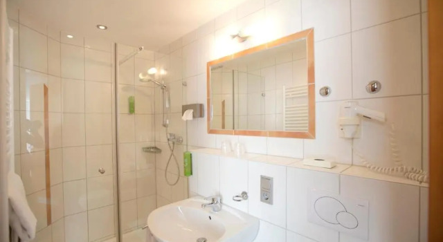 Семейный номер Standard Neumaiers Hirsch -Gasthof und Landhotel