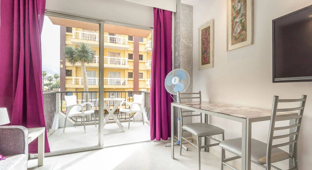 Seguro De Sol Studios