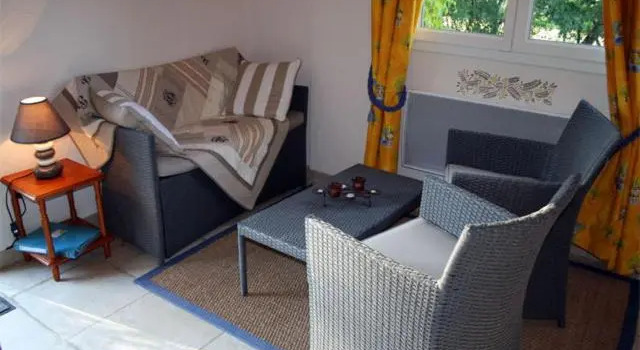 Коттедж La Maison Jaune