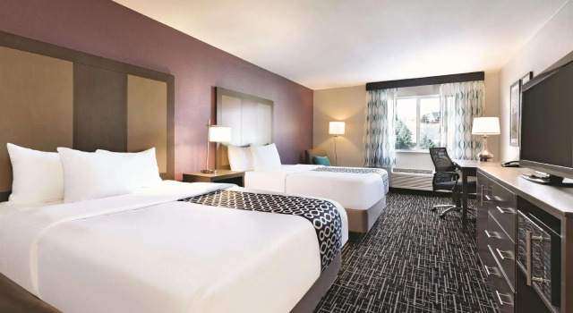 Четырёхместный номер Standard La Quinta by Wyndham Pocatello