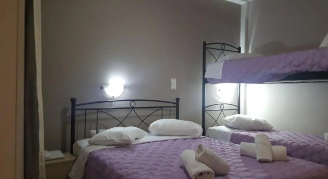 Четырёхместный номер Standard LUX Hotel 5 mins walk from port of Piraeus and metro station