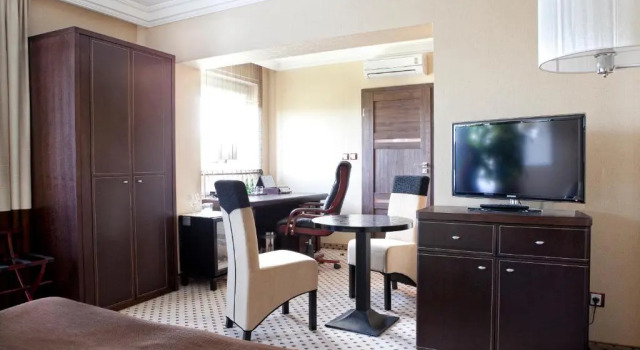 Полулюкс M Hotel Sosnowiec