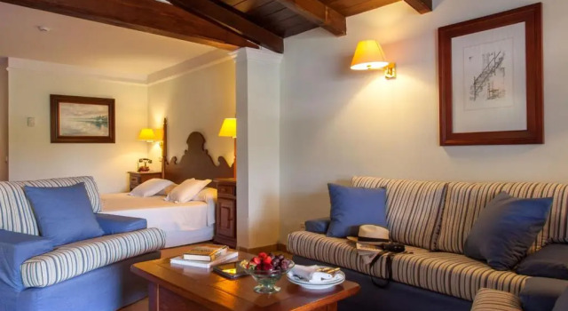 Полулюкс Hotel Cala Sant Vicenç