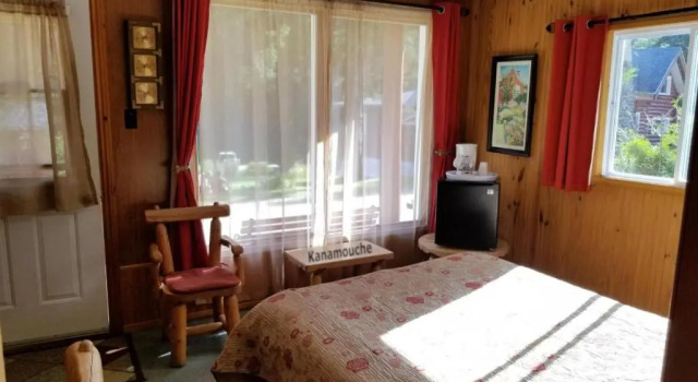 Двухместный номер Standard Kan-à-Mouche Pourvoirie Auberge et Chalets