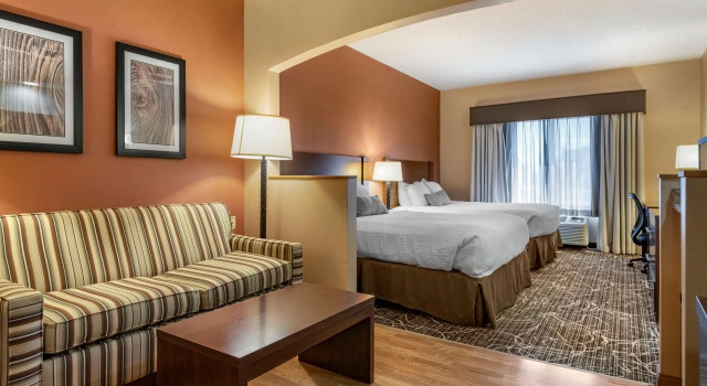 Четырёхместный люкс Best Western Plus Chelsea Hotel