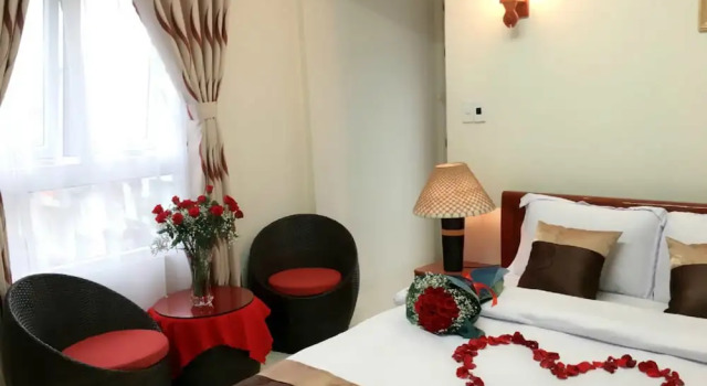 Двухместный номер Deluxe с балконом Full Moon Da Lat Hotel